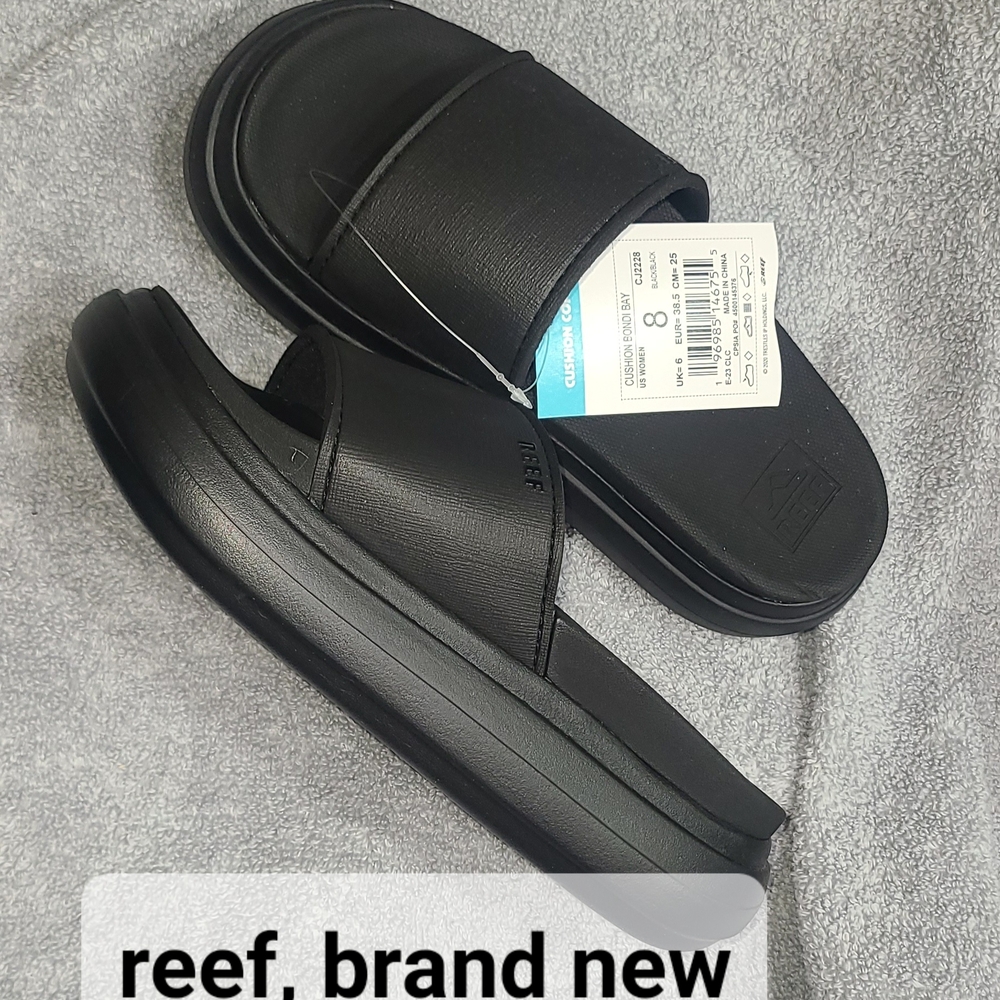 Reef Black Sandals Cushioned Footbed Durable Sole